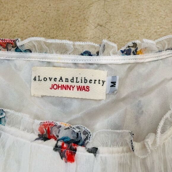 EUC Johnny Was 4Love & Liberty Cold Shoulder Tiered Tunic - Picture 3 of 8